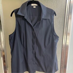 Coldwater Creek no iron sleeveless shirt